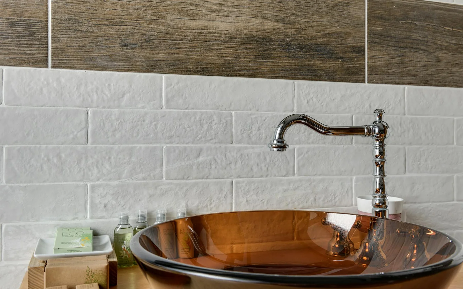 Plumbing support for kitchens and bathrooms